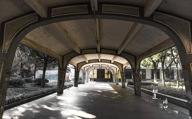 刘庆华：火车驮走的和驮不走的